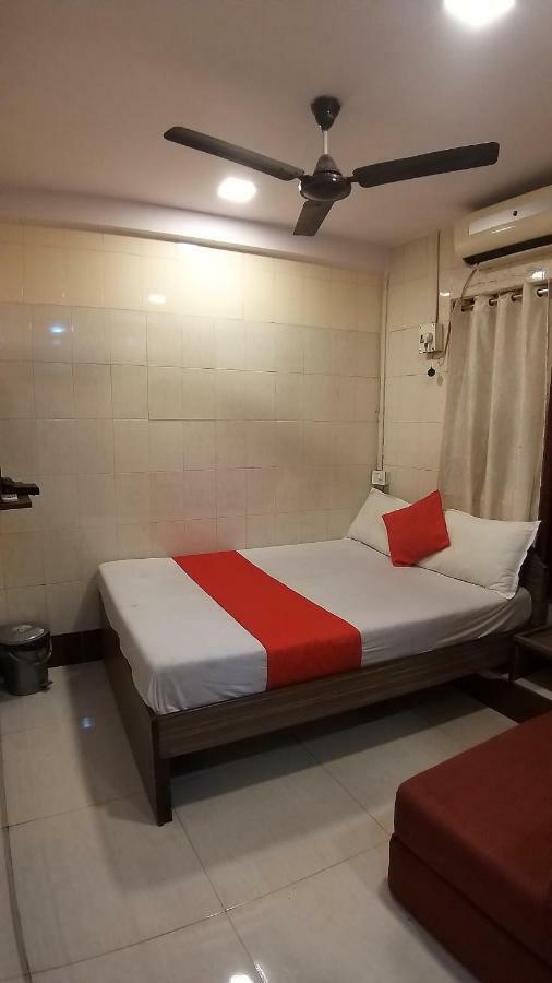 Hotel Saim Palace Bombay Eksteriør billede